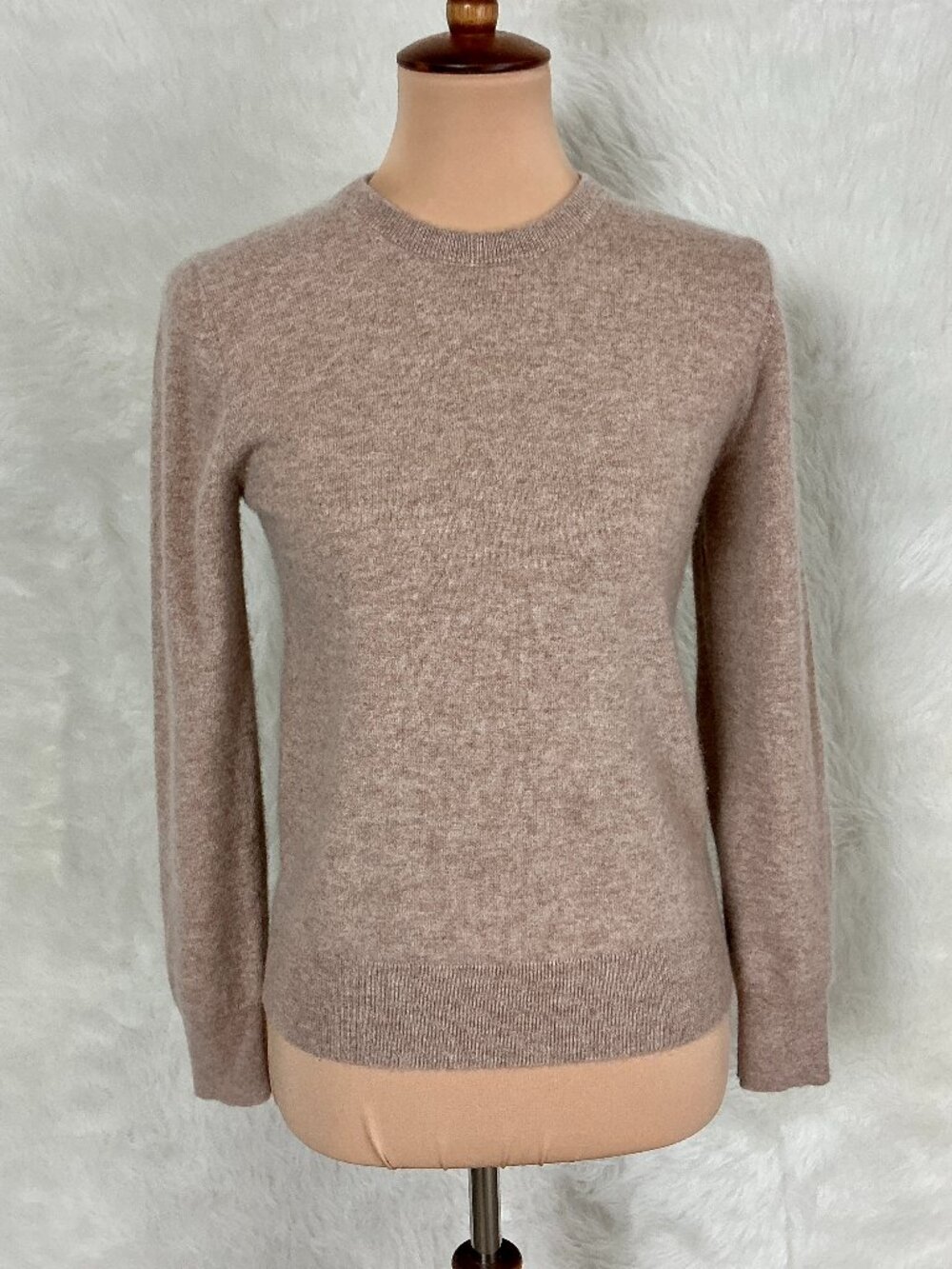 Quince Oatmeal Tan 100% Mongolian Cashmere Crewneck Sweater S